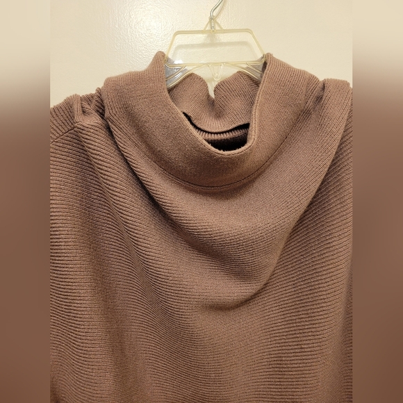 Ottoman Tunic Sweater Ribbed Tan Cowl Neck Size Medium - Picture 4 of 8